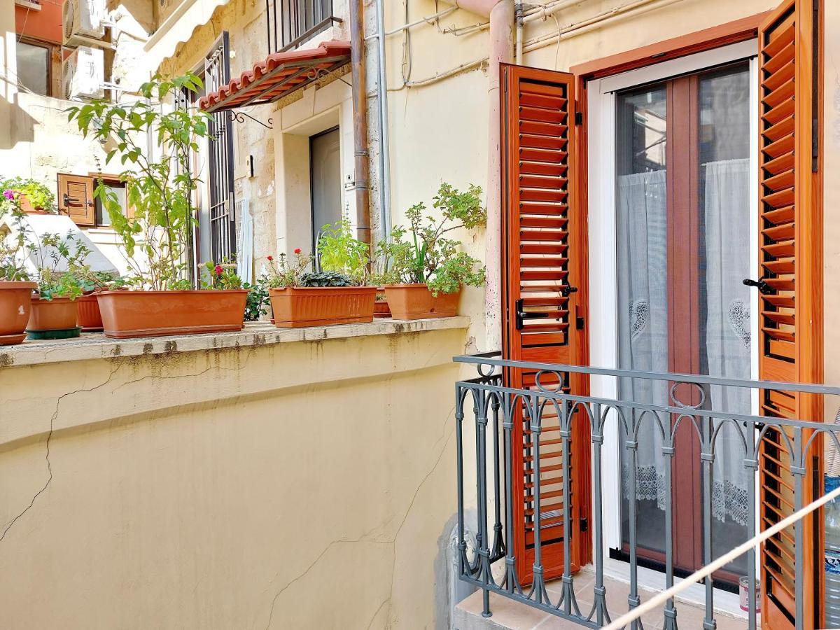 Lacorte Byfrancy * Bari