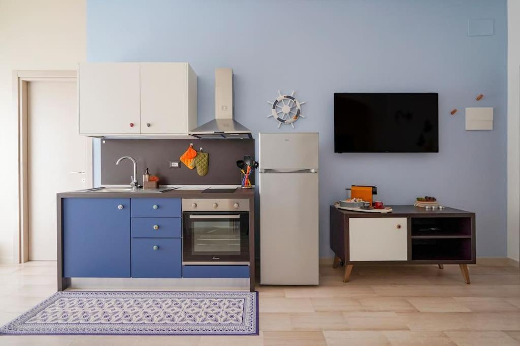 Mediterranea Apartment- Station - Free Wifi&netflix Apartman