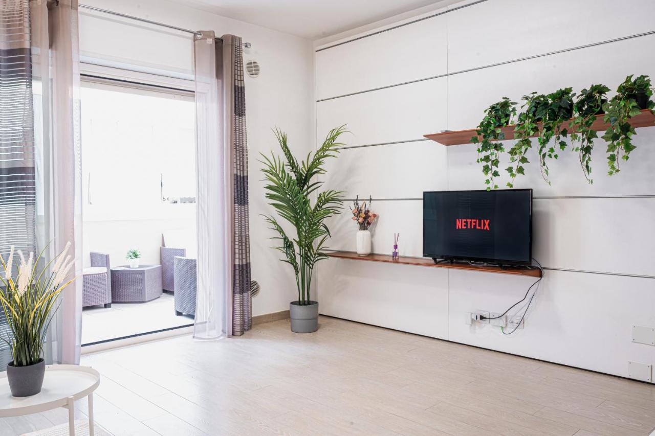 Apulialux - Elegant Con Netflix Apartamento Bari