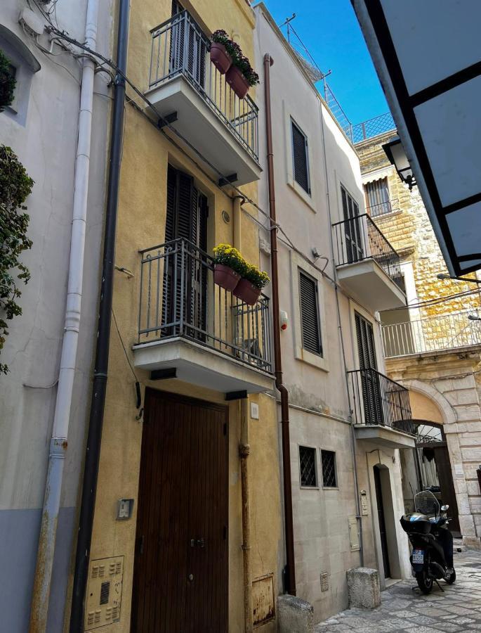 Palazzo Barone,nel Cuore Del Borgo Antico. Apartment *