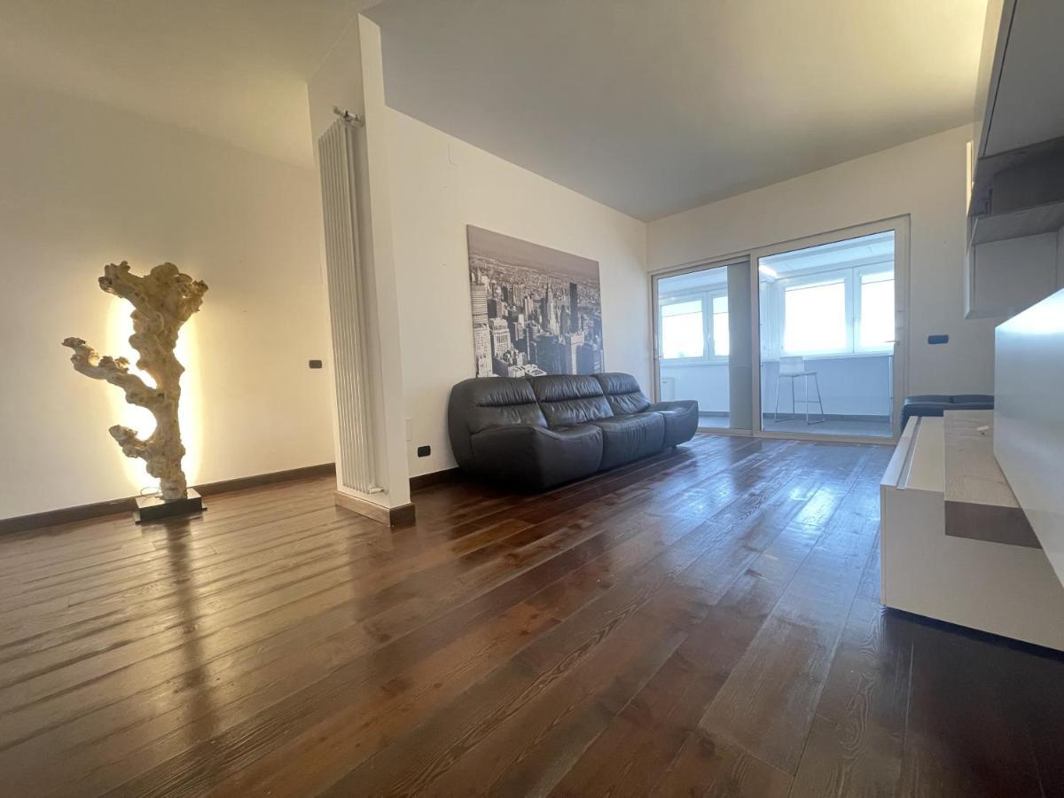 Cconforthotels Skyline Apartament Bari