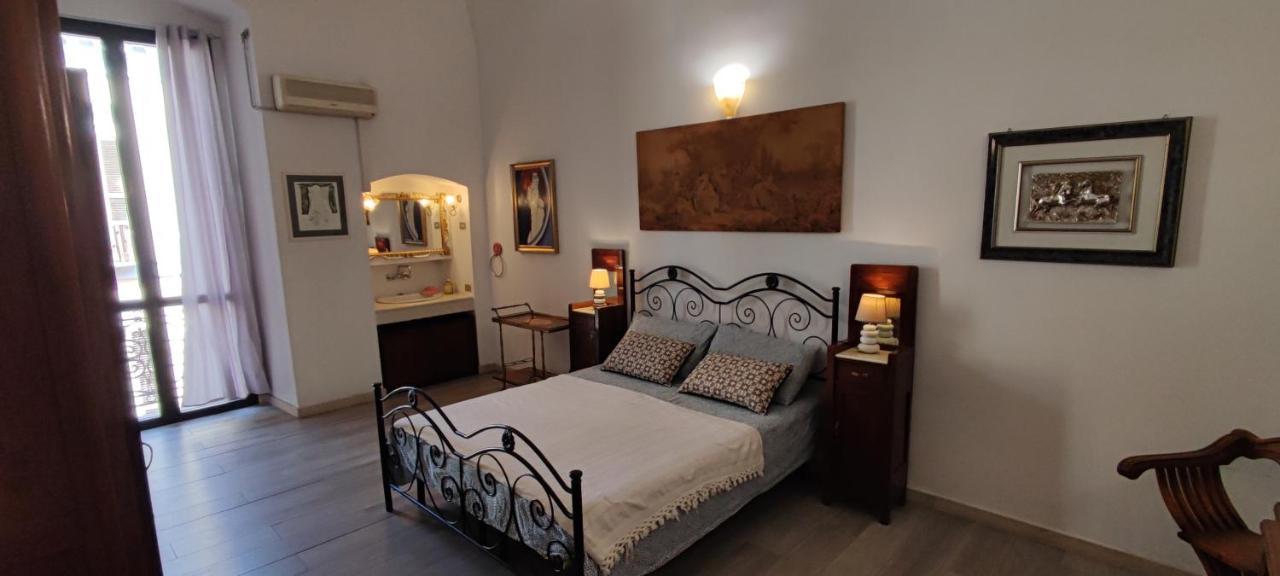 Very Apartment, By Shops, Bars, Restaurants Bari