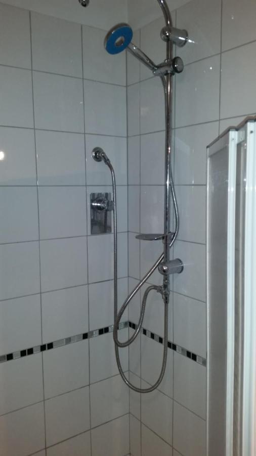 Private Flat By Old Town, Shops, Restaurants Apartment *