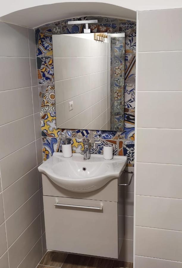 Seaside Sartoria Apartment Bari
