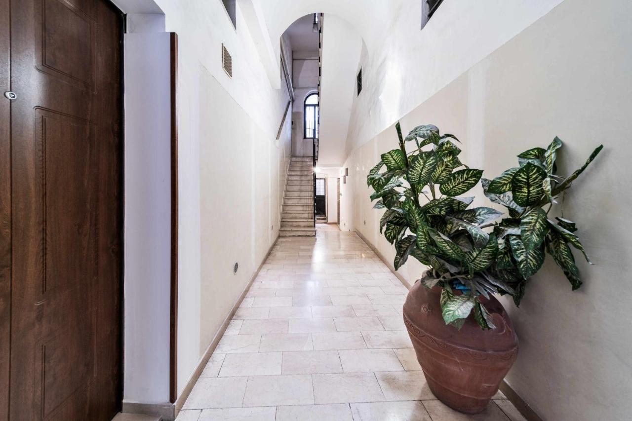 Newhouse Dei Mille Apartment