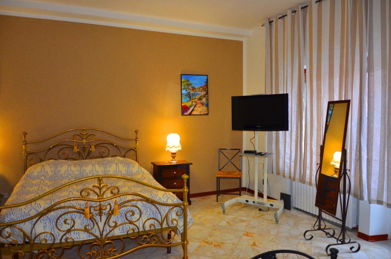 Afrodite Apartment *