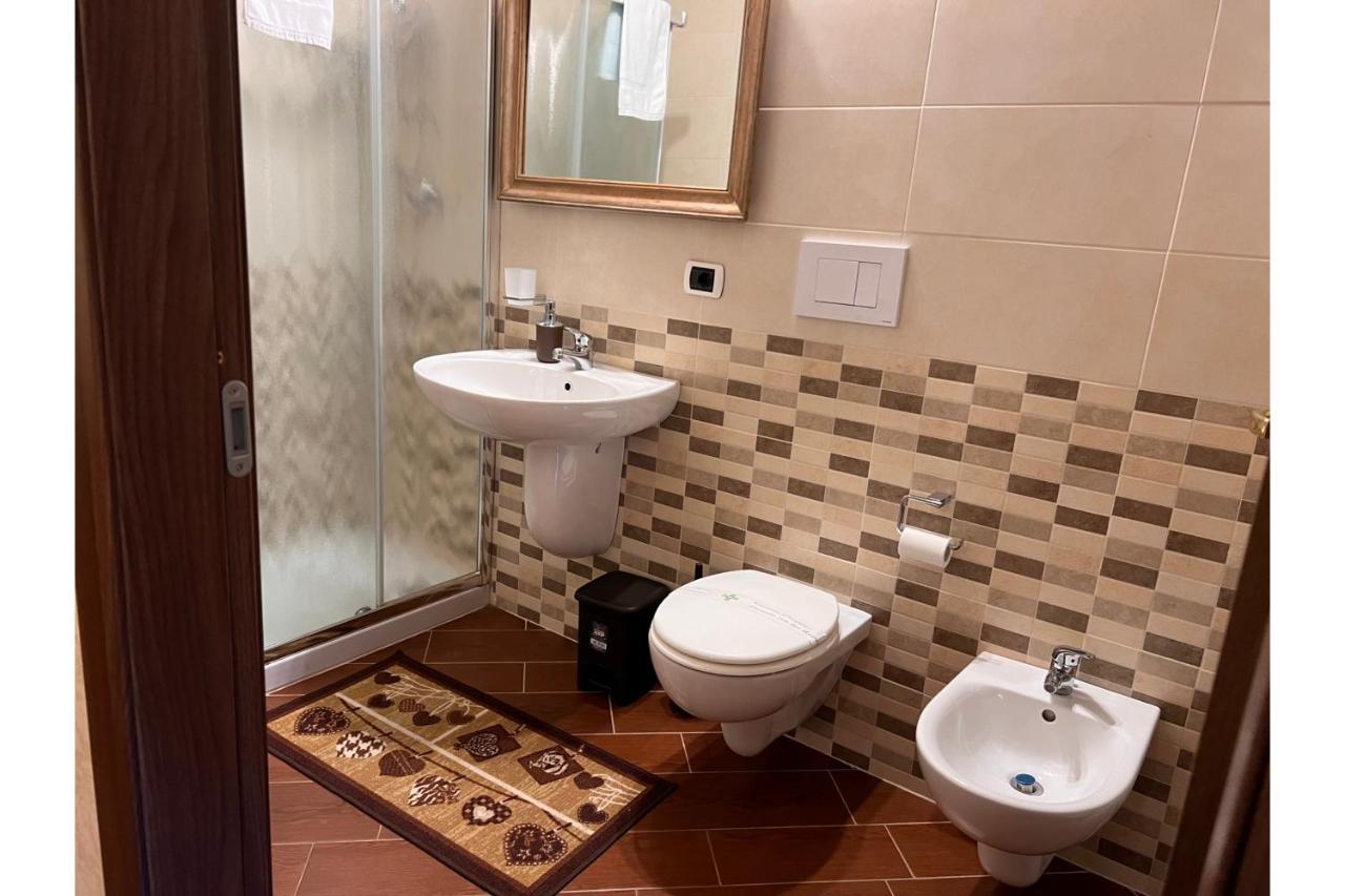 Airport - Homestay Bari