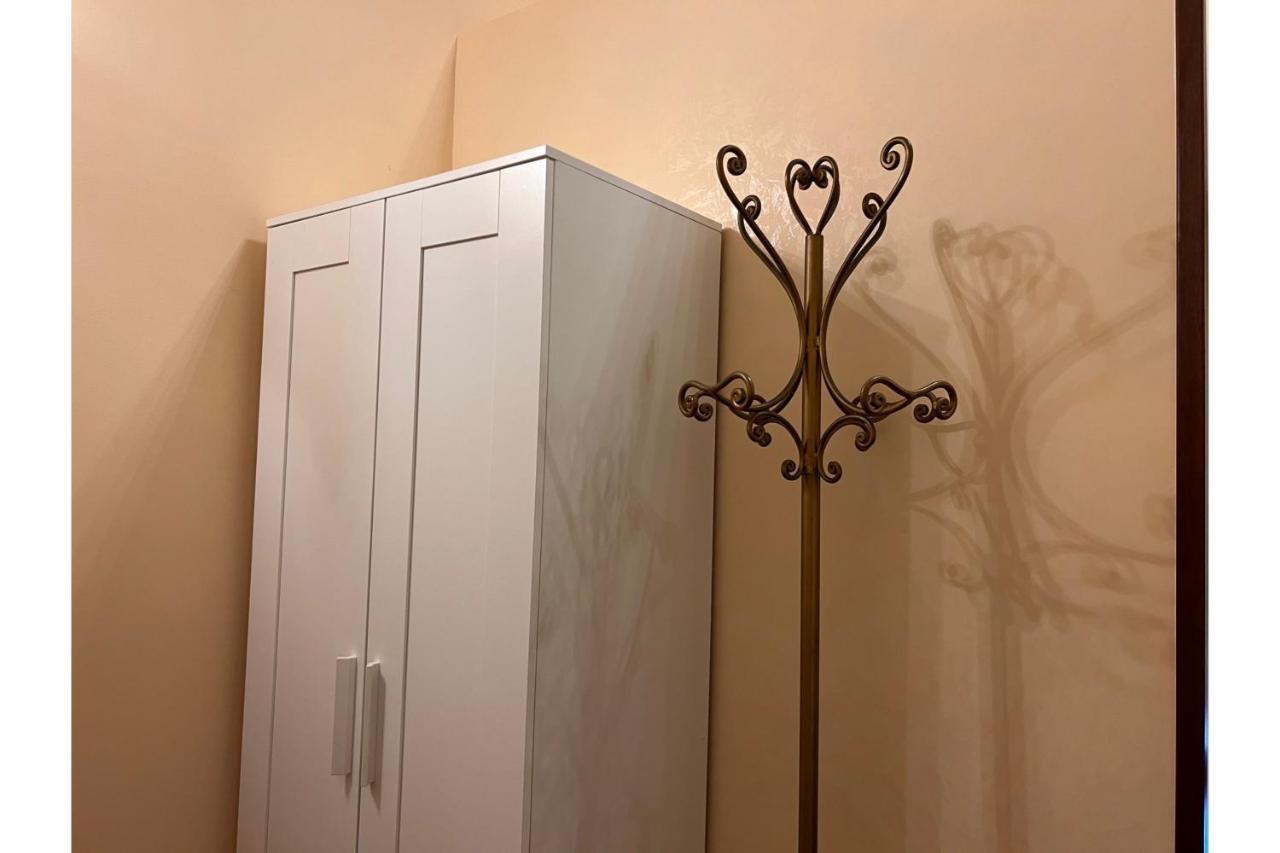 Airport - Homestay Bari