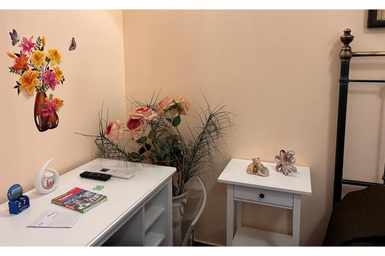 Airport - Homestay Bari