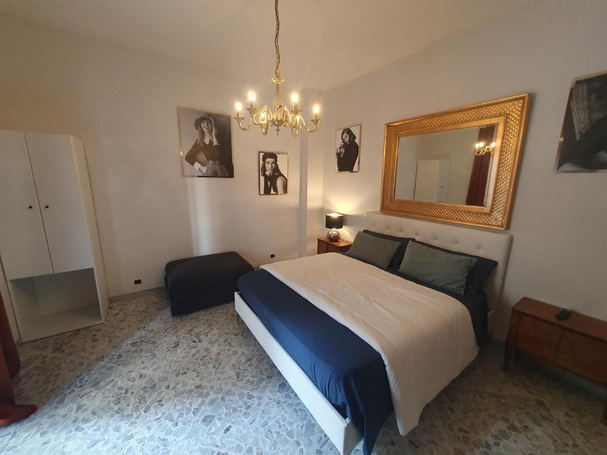 Căn hộ Casa Vacanze Cado Dalle Nubi 2 Ampie Stanze In 4-6 Posti Letto 1 Bagno Privato E Balconi Ideale Per Famiglie E Gruppo Di Amici *