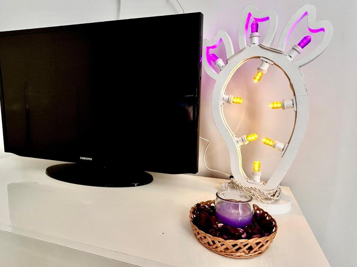 B8 Apartment *