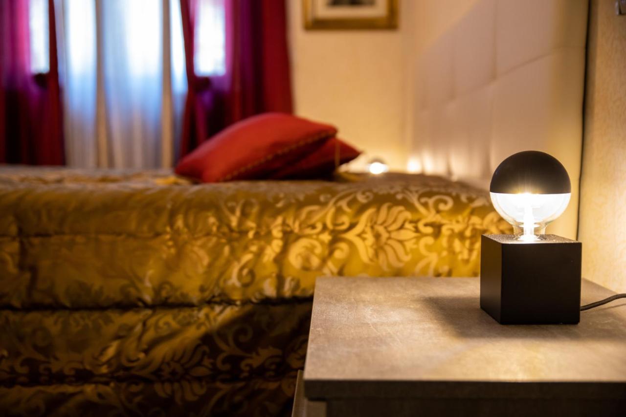 Vaticano Bed * Bari