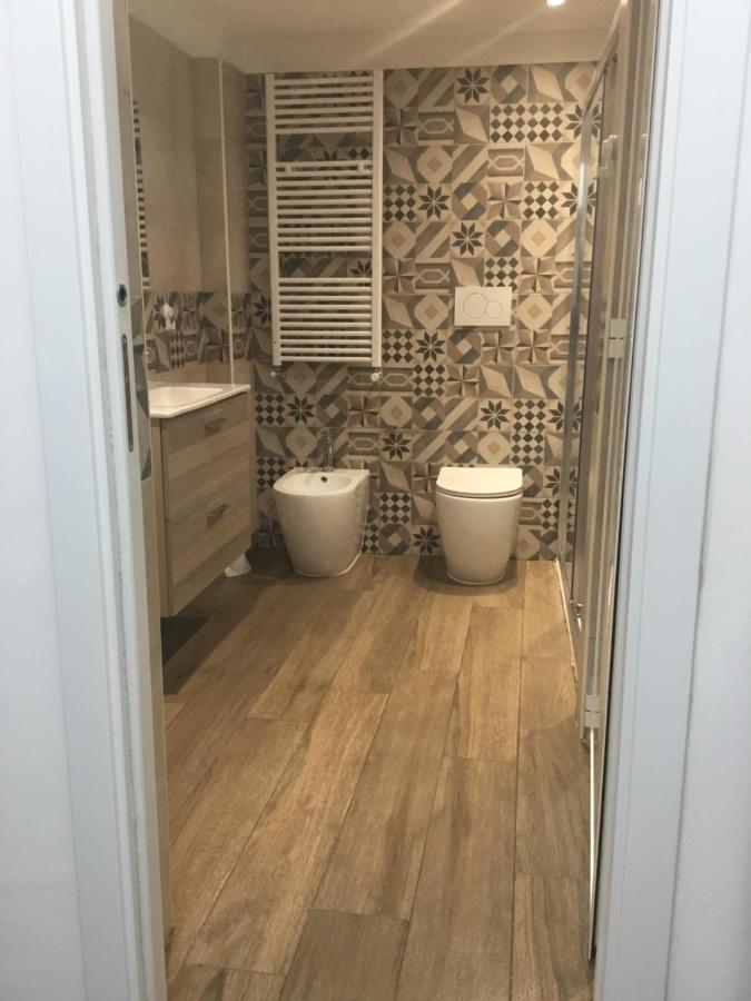 Maison 128 * Bari