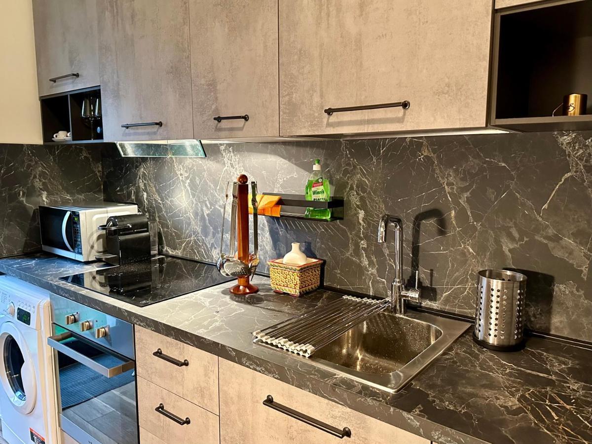 Nuovo, Elegante E Confortevole Apartment Bari