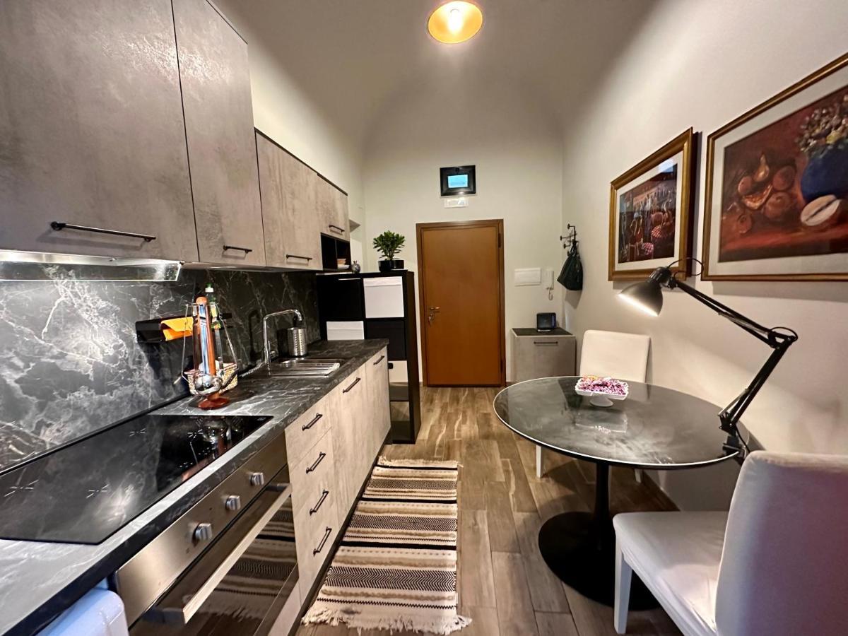 Nuovo, Elegante E Confortevole Apartment