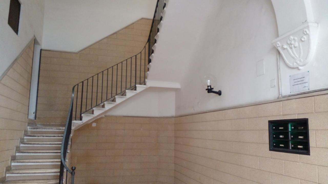 La Rosa Rossa Guest house