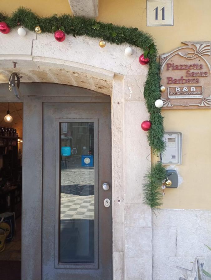 Piazzetta Santa Barbara * Bari