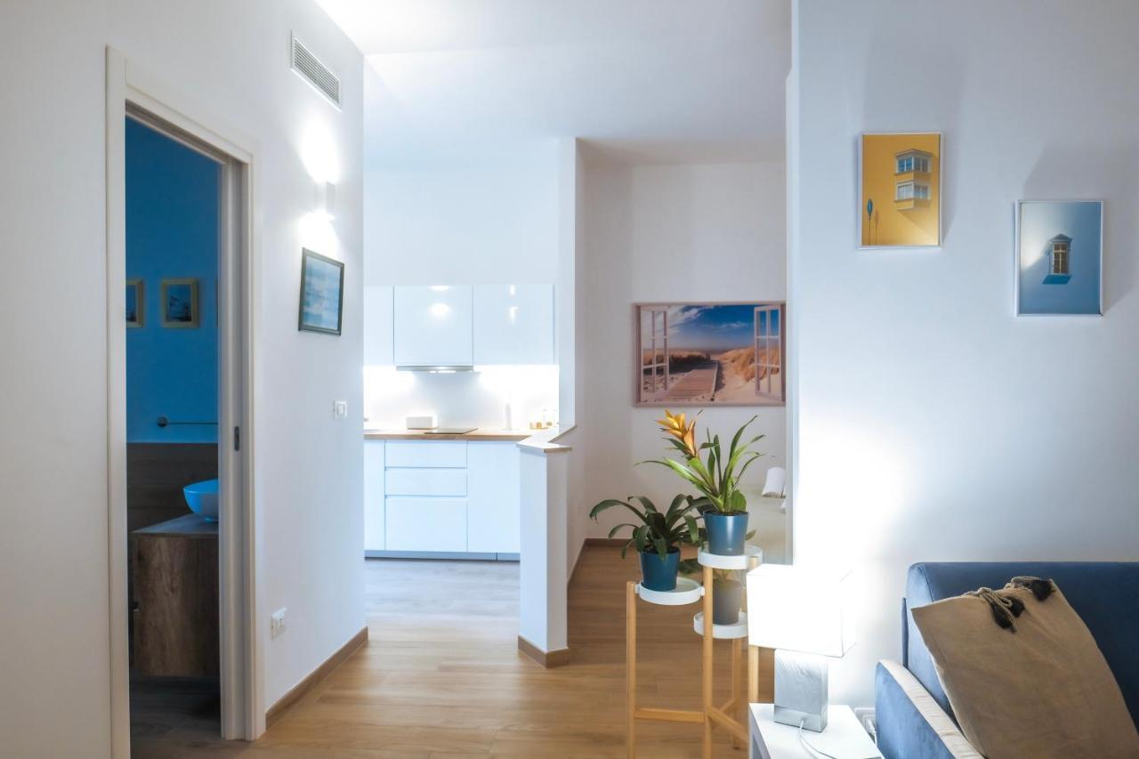 Jlh Aparts - Just Like Apartament Bari