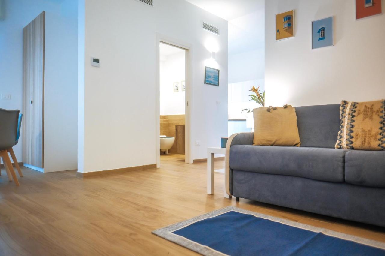 Jlh Aparts - Just Like Apartament Bari