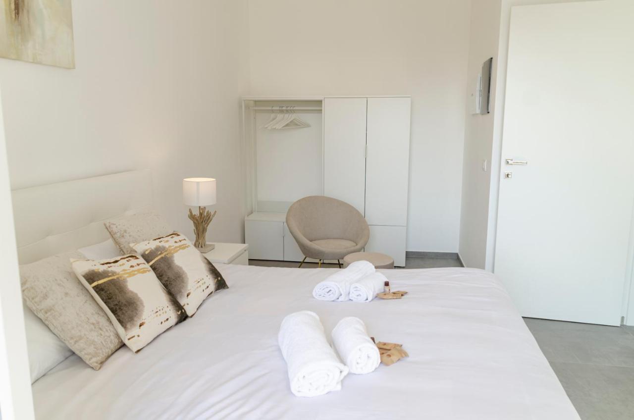 Apartment Apulialux - Exclusive And Modern City View, Private Parking *