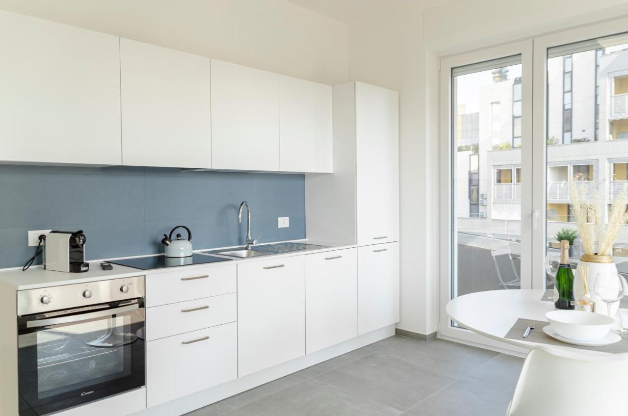 Apartment Apulialux - Exclusive And Modern City View, Private Parking Bari