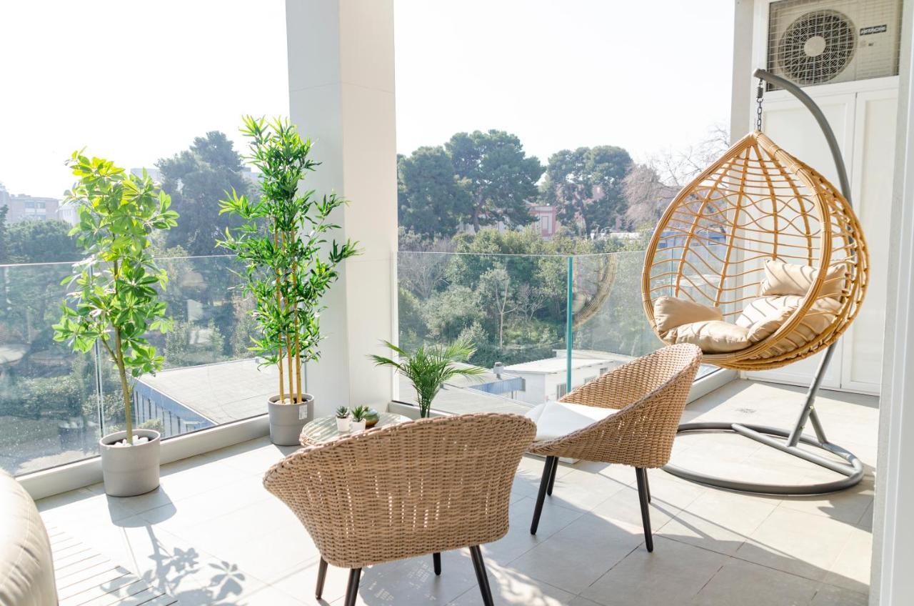 Apulialux - Exclusive And Modern City View, Private Parking Apartment *
