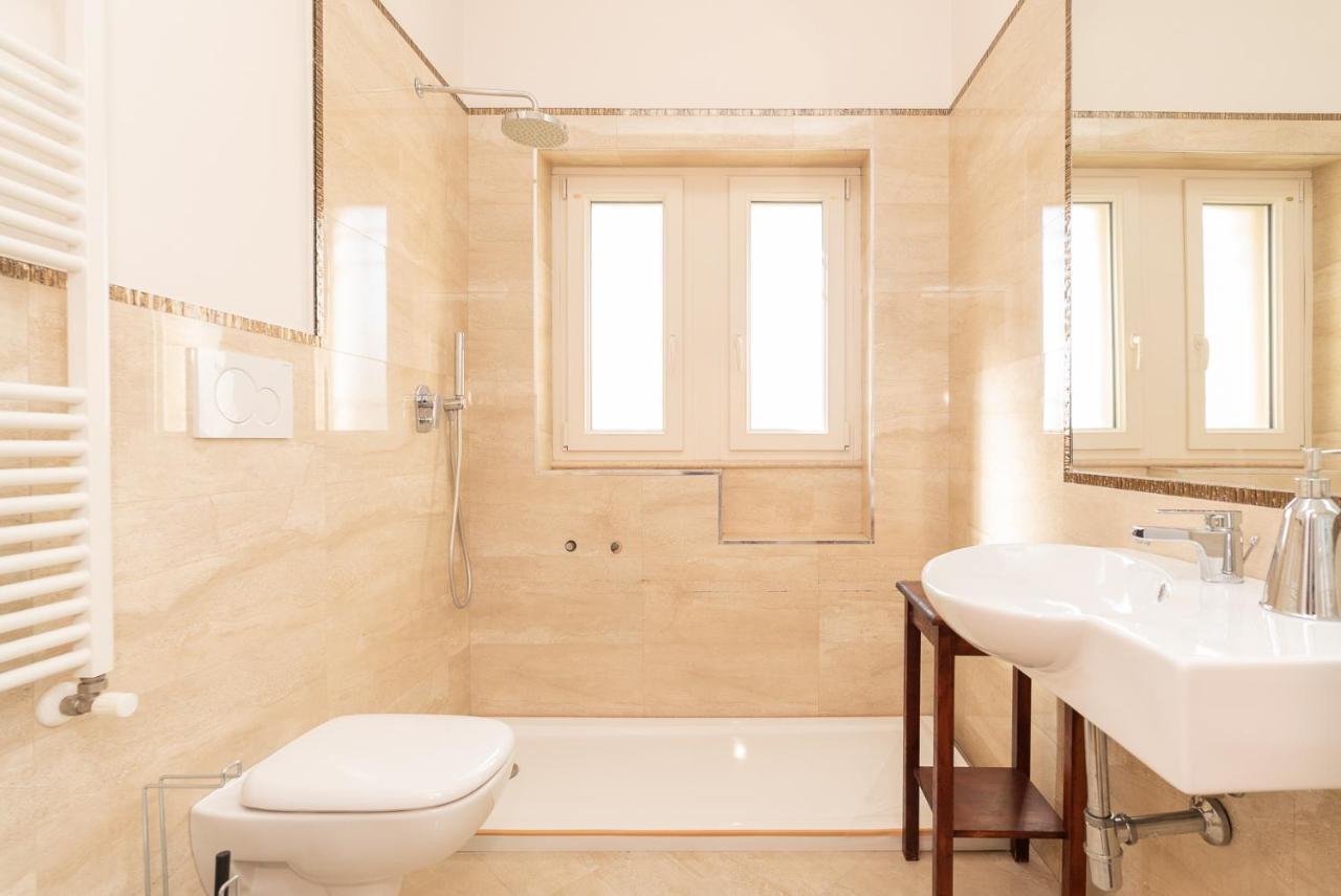 Casa Torre Di Specchio 2 Con Piscina Apartment Bari