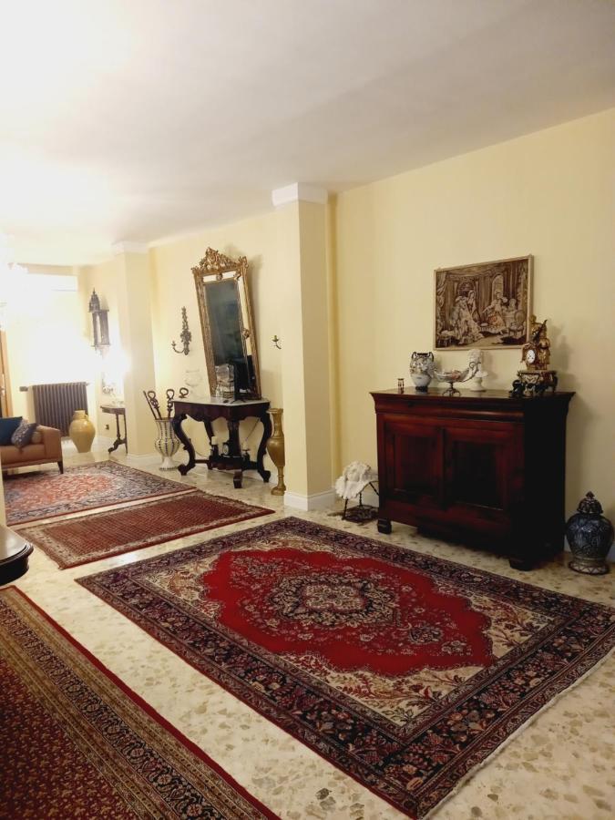 Confortevole Apartment *