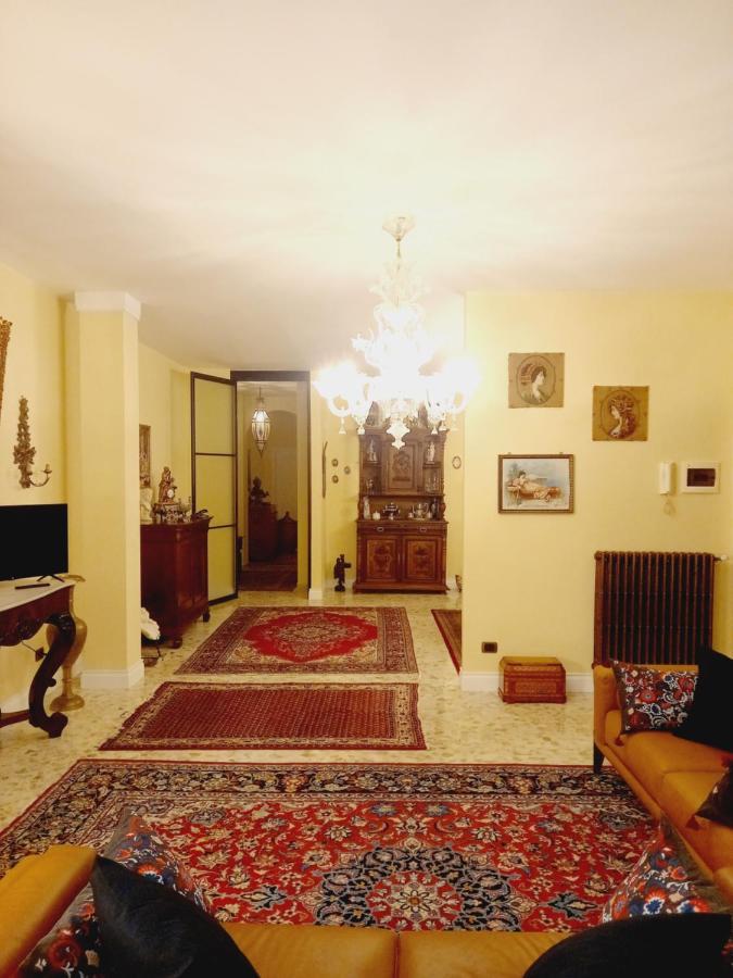 Confortevole Bari