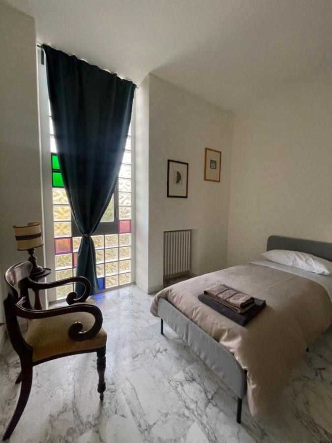 Lt Sax Appartement Bari