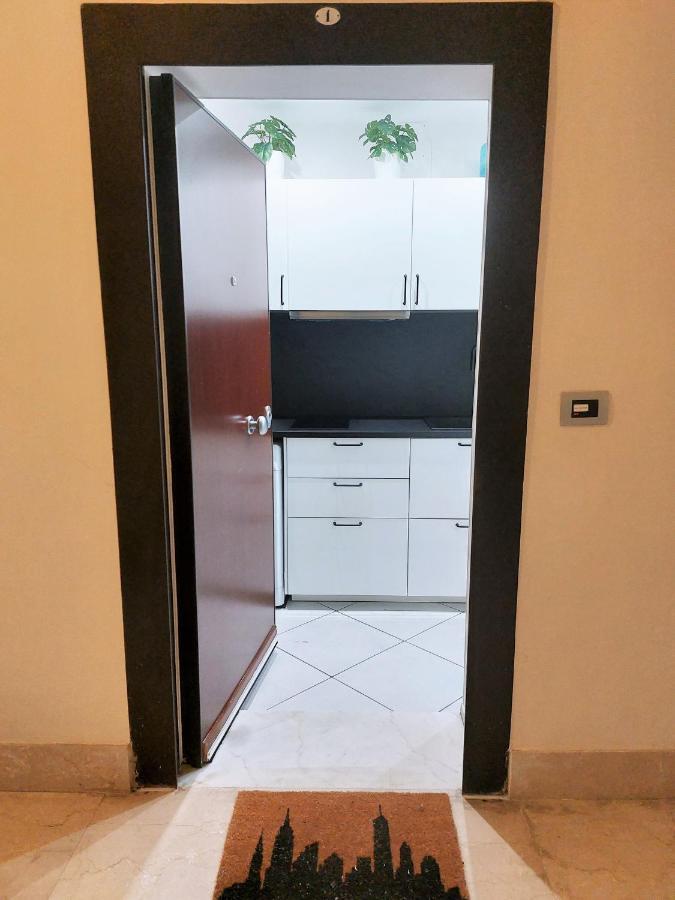 Break Apartment