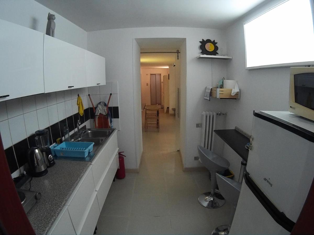 Private Flat By Old Town, Shops, Restaurants Apartment Bari