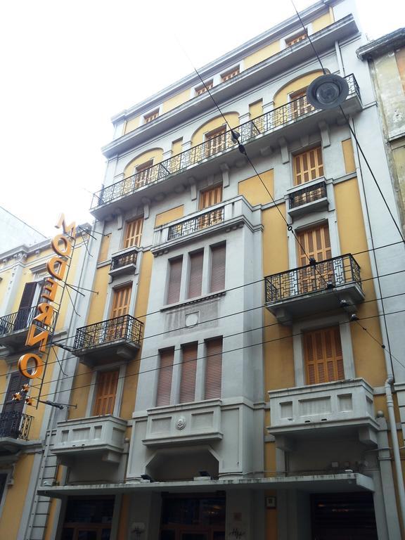 Moderno 3*