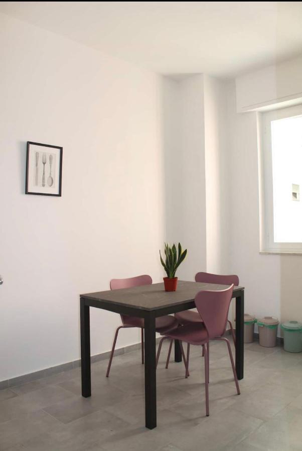 Garden Apartment *