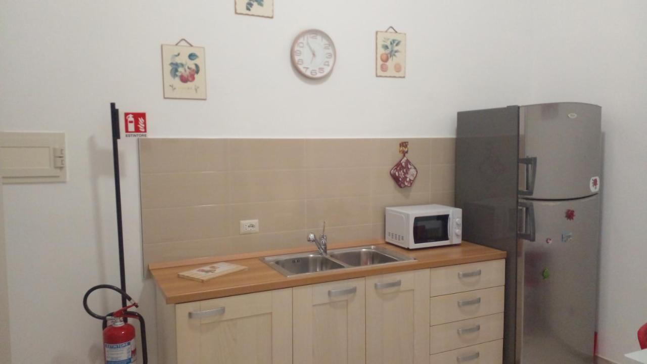 La Rosa Rossa Guest house *