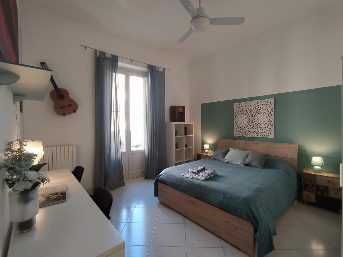 Apartment Flower 11 Bari