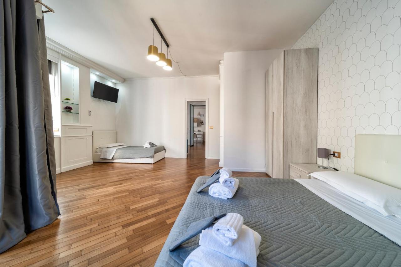 Apartment Dante 138 Class & *