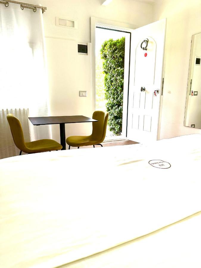 La Casa (Adults Only) Bed & Breakfast Bari
