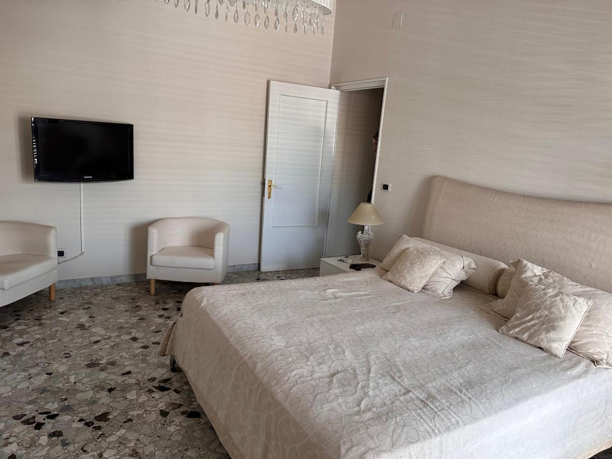 Apartament House Station Bari