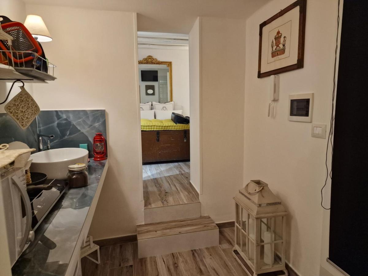 Apartment Di Paola Via Melo