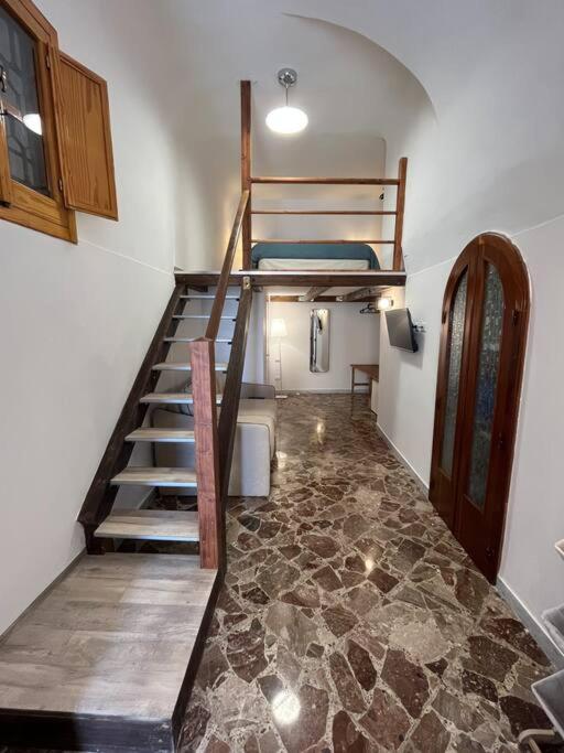 Piazza San Pietro Holiday home Bari