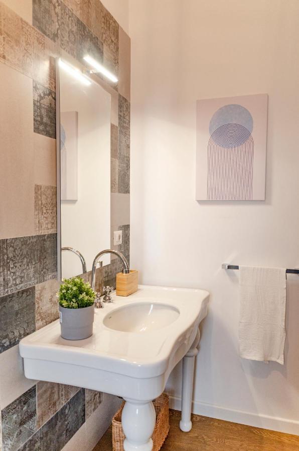 Apartment Apulialux Private 100mq Rooftop Oasis W Jacuzzi