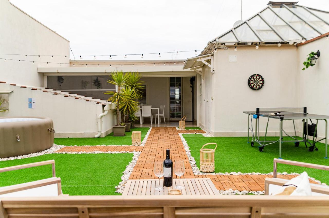 Apartment Apulialux Private 100mq Rooftop Oasis W Jacuzzi Bari