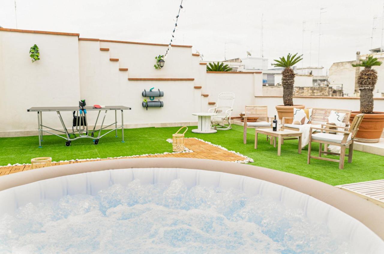 Apulialux Private 100mq Rooftop Oasis W Jacuzzi Bari