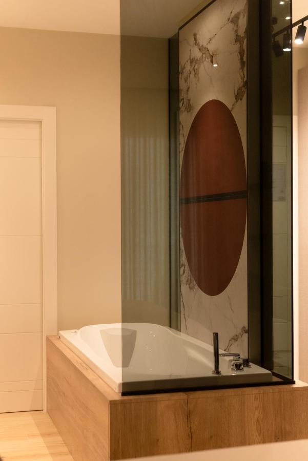 'tabula Rasa Exclusive Rooms' * Bari
