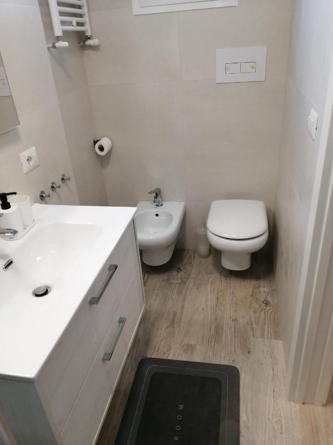 Apartament Love Mirrors And Flowers - Affitti Brevi Italia *