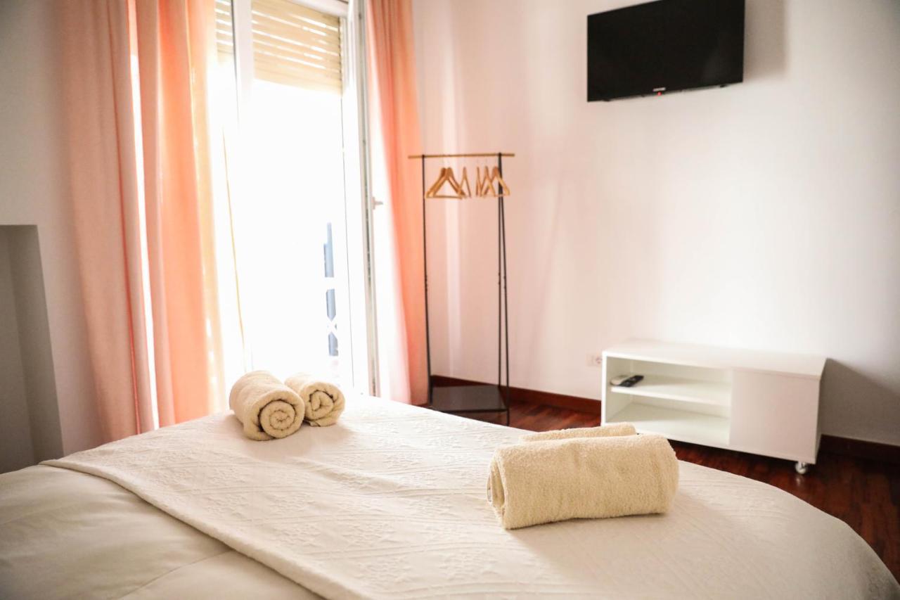 Aura Rent Of With Shared Kitchen Casa de hóspedes