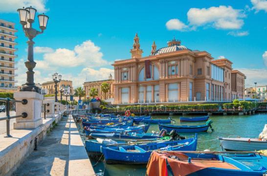 Marchese 124 * Bari