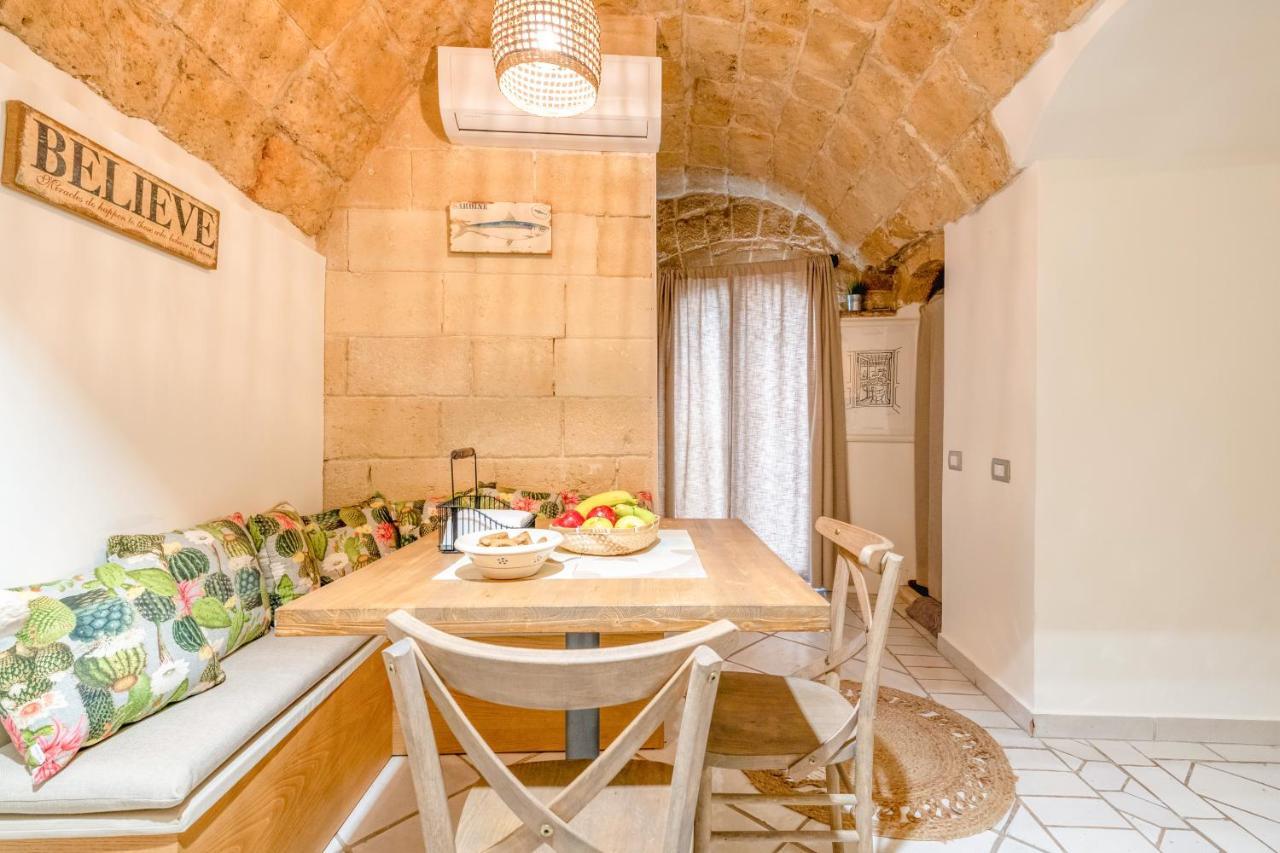 Cozy House In The Old Holiday home Bari
