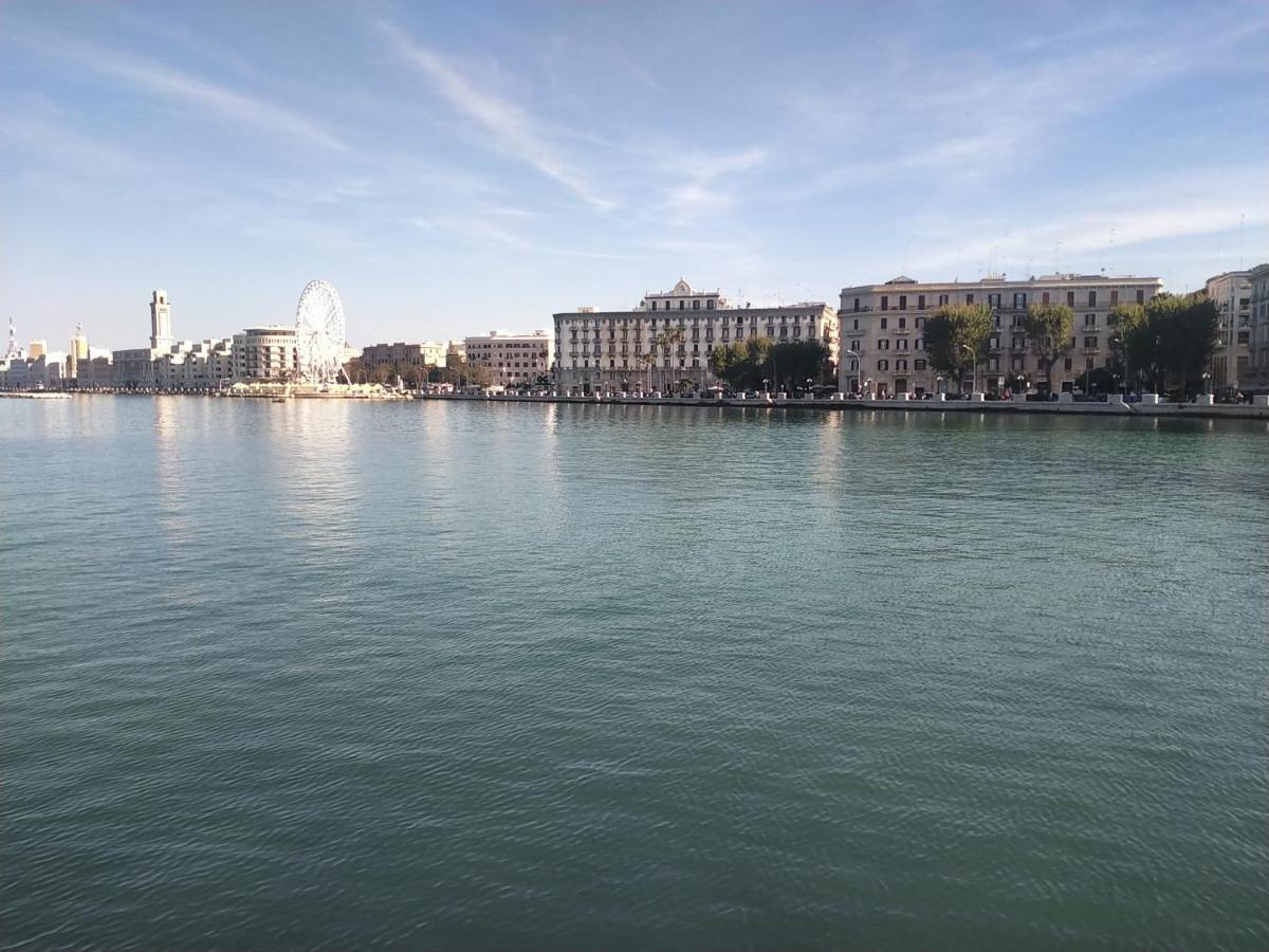 Aura Bari